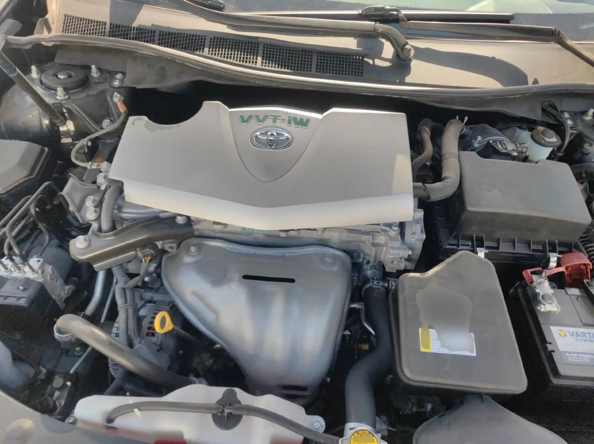 2016 Toyota Camry 2.0L 167HP L4 6AT,autocango,china used car exporter,china ev exporter,chinese used car exporter,chinese used ev exporter