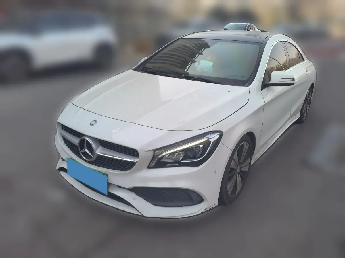 2017 Mercedes-Benz CLA Class 1.6T 156HP L4 7DCT,autocango,china used car exporter,china ev exporter,chinese used car exporter,chinese used ev exporter
