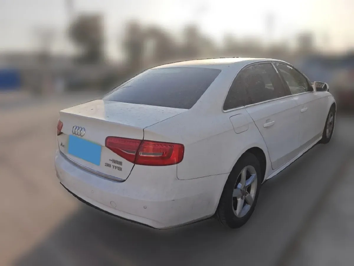 2015 Audi A4L 2.0T 180HP L4 CVT,autocango,china used car exporter,china ev exporter,chinese used car exporter,chinese used ev exporter