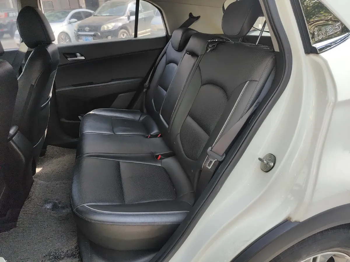 2015 Hyundai ix25 1.6L 125HP L4 6AT,autocango,china used car exporter,china ev exporter,chinese used car exporter,chinese used ev exporter