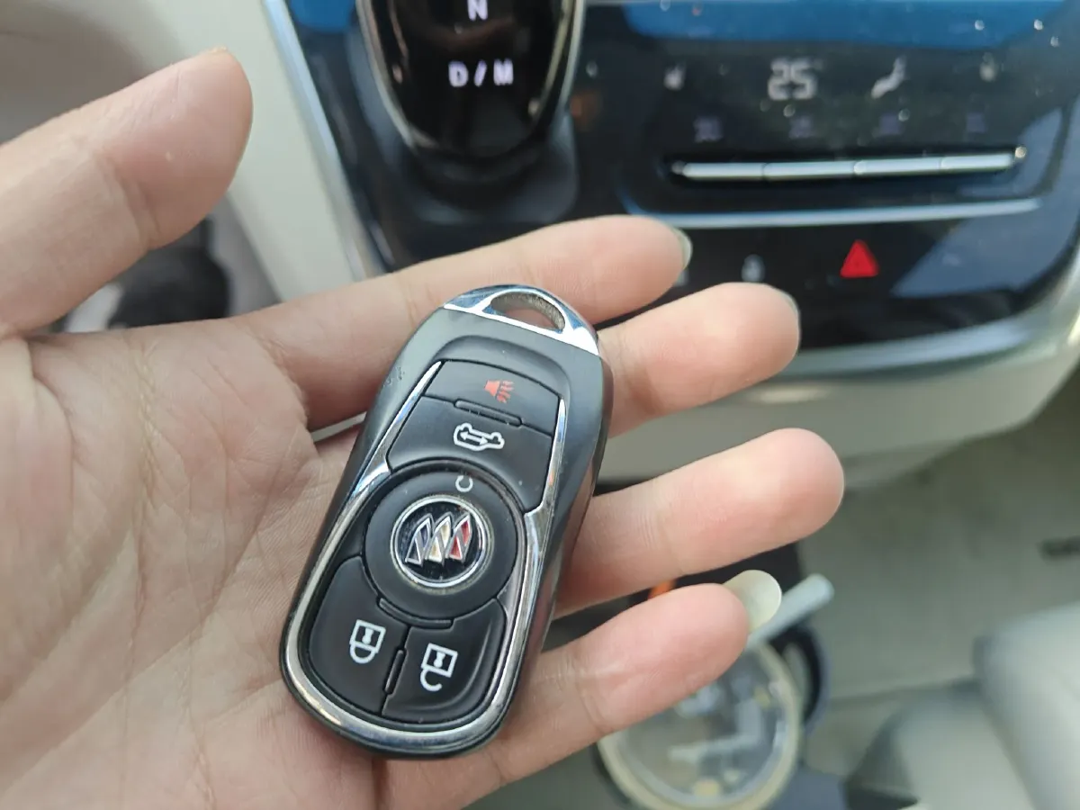 2021 Toyota Crown Kluger 2.5L 192HP L4 E-CVT Hybrid,autocango,china used car exporter,china ev exporter,chinese used car exporter,chinese used ev exporter