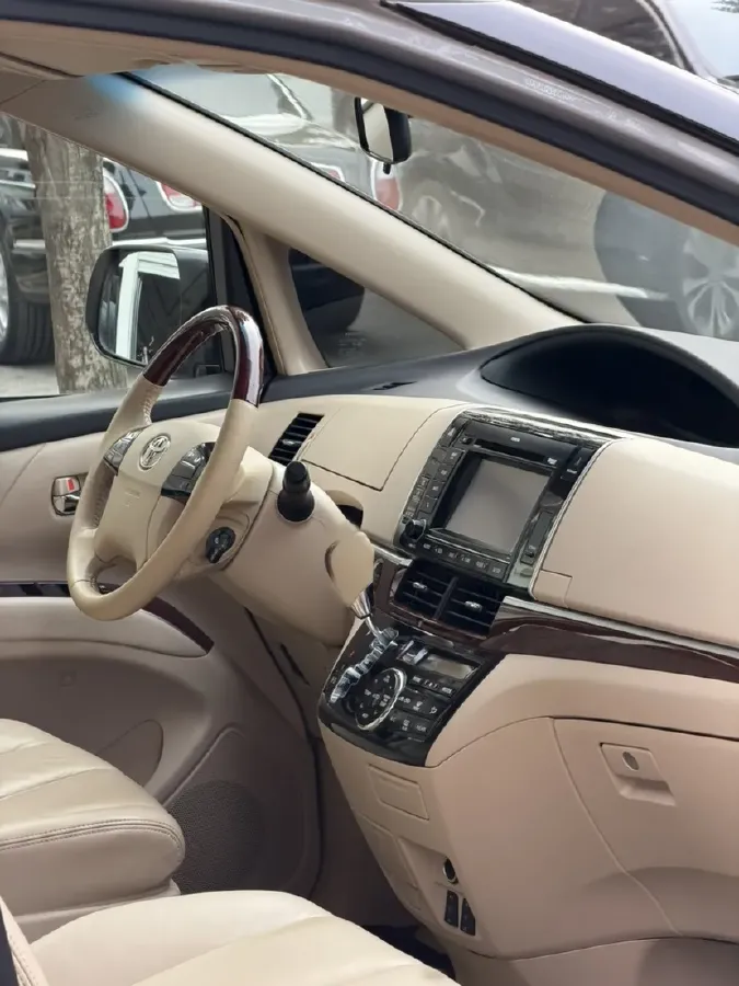 2021 Toyota Crown Kluger 2.5L 192HP L4 E-CVT Hybrid,autocango,china used car exporter,china ev exporter,chinese used car exporter,chinese used ev exporter