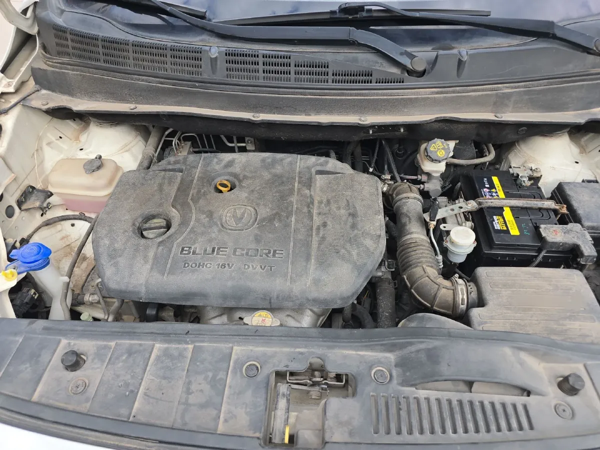 2017 ChangAn Linmax 1.6L 125HP L4 5MT,autocango,china used car exporter,china ev exporter,chinese used car exporter,chinese used ev exporter