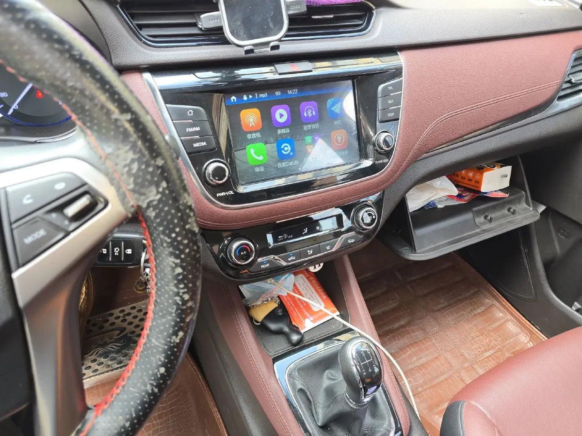 2017 ChangAn Linmax 1.6L 125HP L4 5MT,autocango,china used car exporter,china ev exporter,chinese used car exporter,chinese used ev exporter