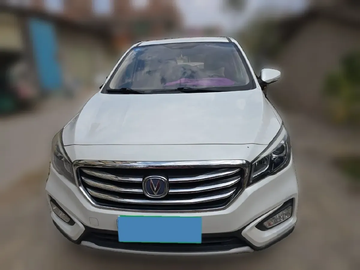 2017 ChangAn Linmax 1.6L 125HP L4 5MT,autocango,china used car exporter,china ev exporter,chinese used car exporter,chinese used ev exporter