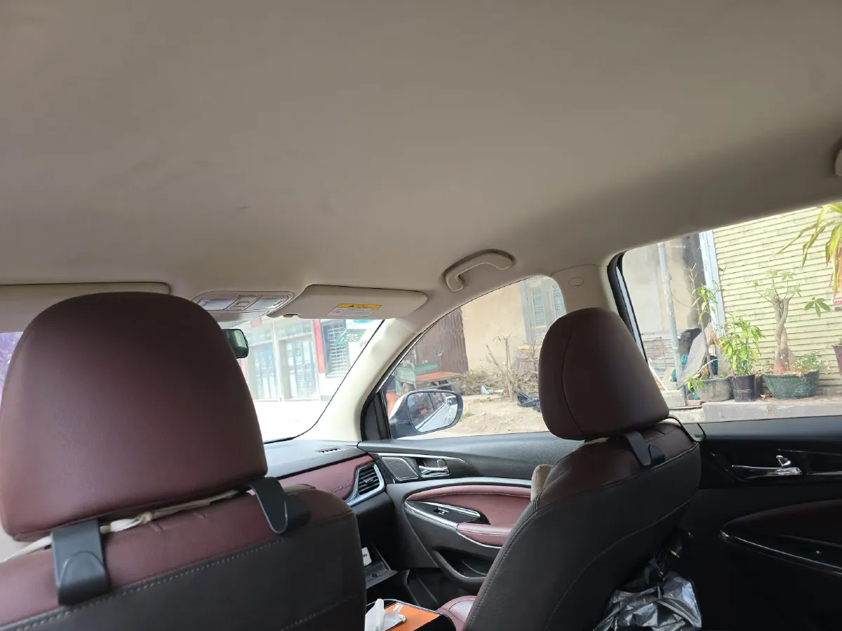 2017 ChangAn Linmax 1.6L 125HP L4 5MT,autocango,china used car exporter,china ev exporter,chinese used car exporter,chinese used ev exporter