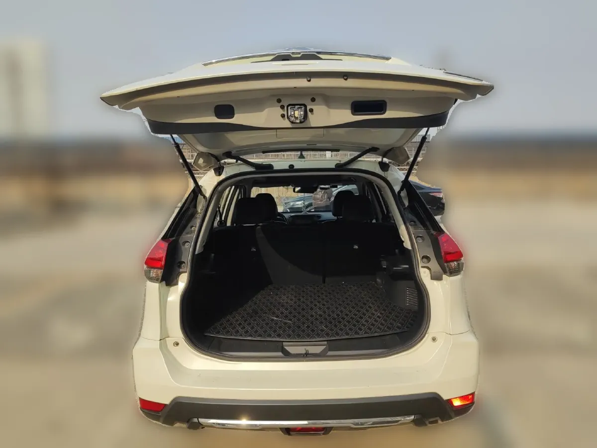 2019 Nissan X-Trail 2.0L 154HP L4 CVT,autocango,china used car exporter,china ev exporter,chinese used car exporter,chinese used ev exporter