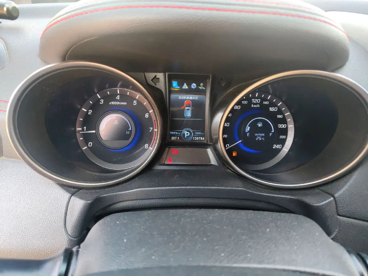 2017 ChangAn CS75 1.8T 177HP L4 6AT,autocango,china used car exporter,china ev exporter,chinese used car exporter,chinese used ev exporter