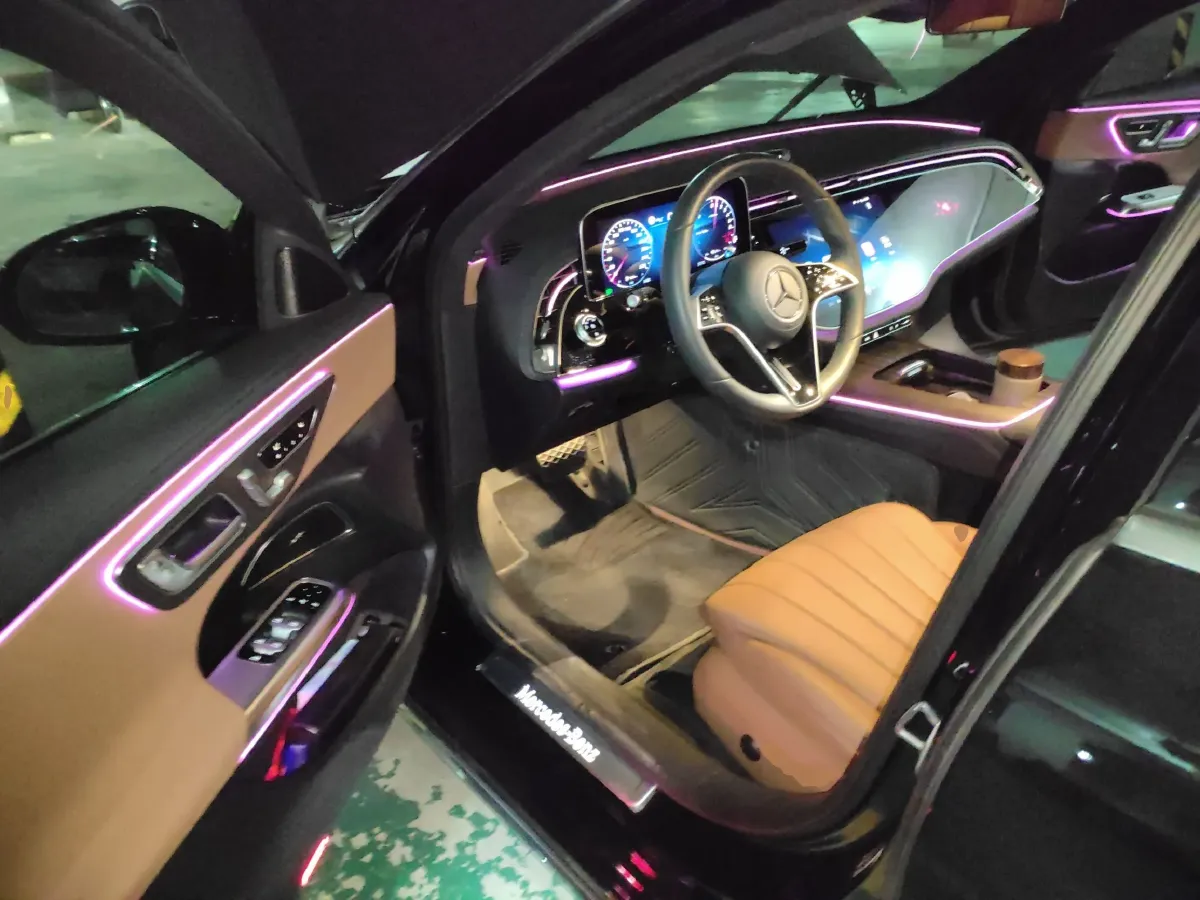 2024 Mercedes-Benz E Class 2.0T 204HP L4 9AT PHEV 25.4KWH,autocango,china used car exporter,china ev exporter,chinese used car exporter,chinese used ev exporter