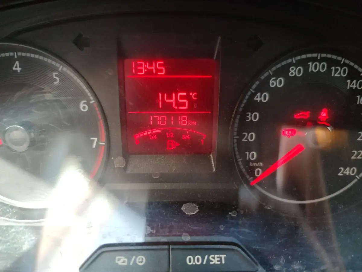 2016 Volkswagen Santana 1.4L 90HP L4 5MT,autocango,china used car exporter,china ev exporter,chinese used car exporter,chinese used ev exporter