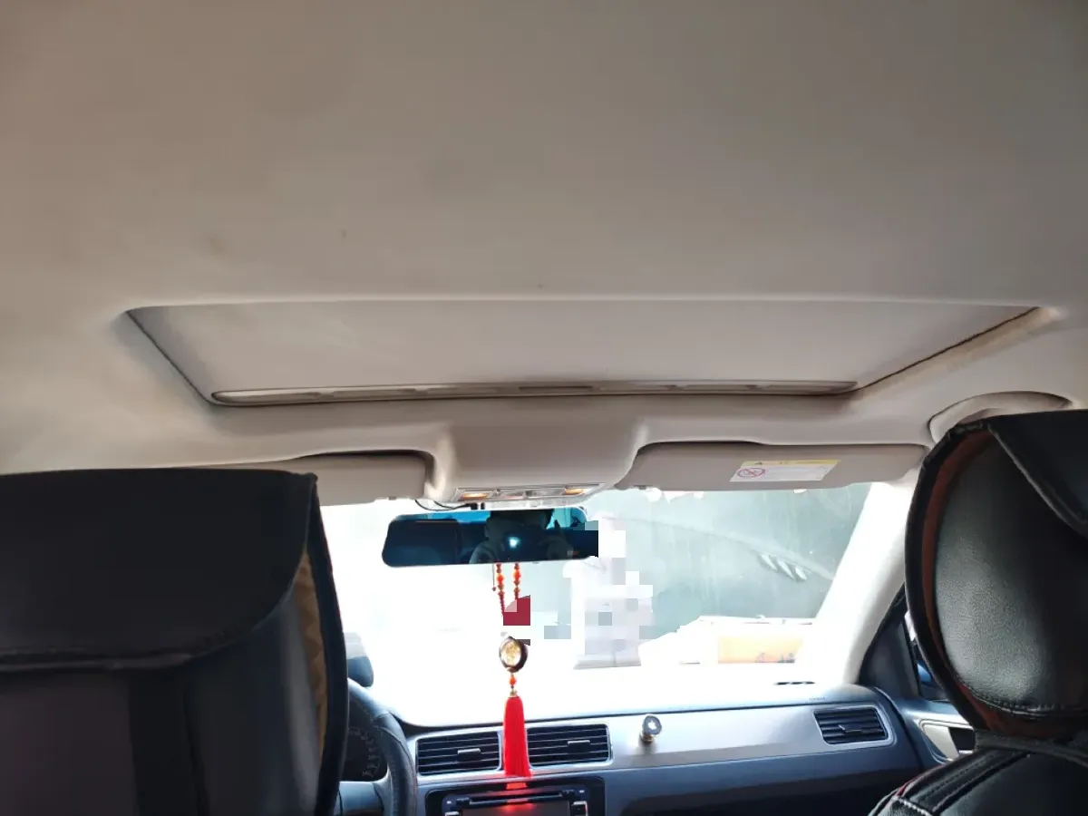 2015 Volkswagen Santana 1.6L 110HP L4 5MT,autocango,china used car exporter,china ev exporter,chinese used car exporter,chinese used ev exporter