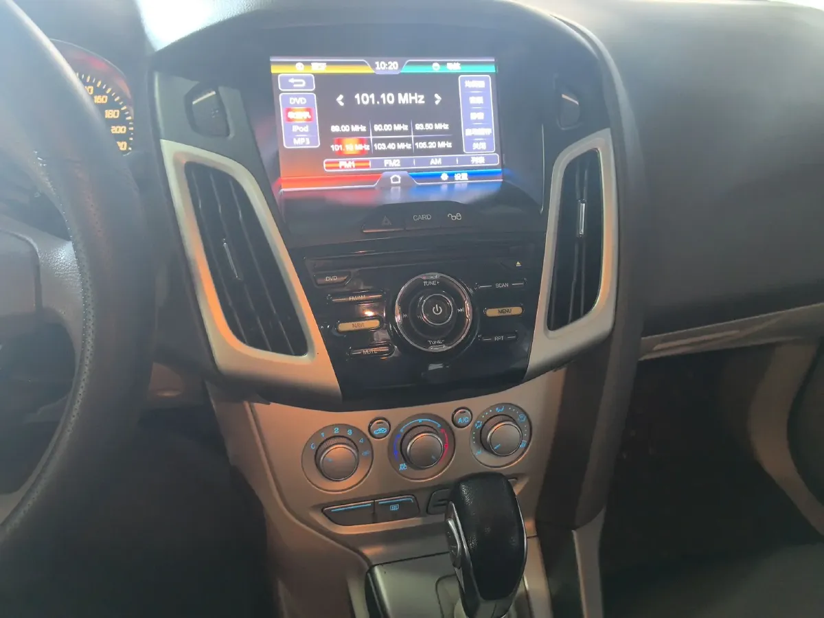 2012 Ford Focus 1.6L 125HP L4 6DCT,autocango,china used car exporter,china ev exporter,chinese used car exporter,chinese used ev exporter