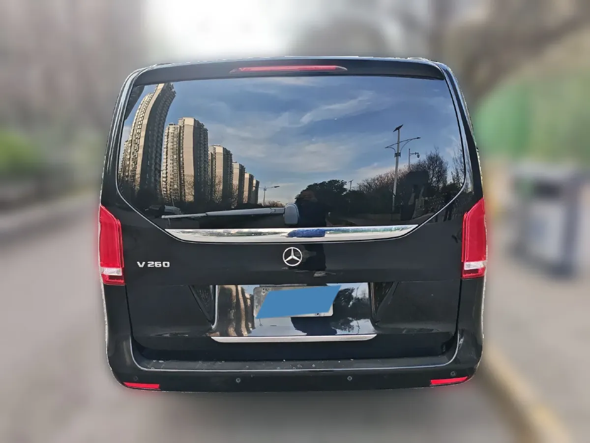 2020 Mercedes-Benz V Class 2.0T 211HP L4 9AT,autocango,china used car exporter,china ev exporter,chinese used car exporter,chinese used ev exporter