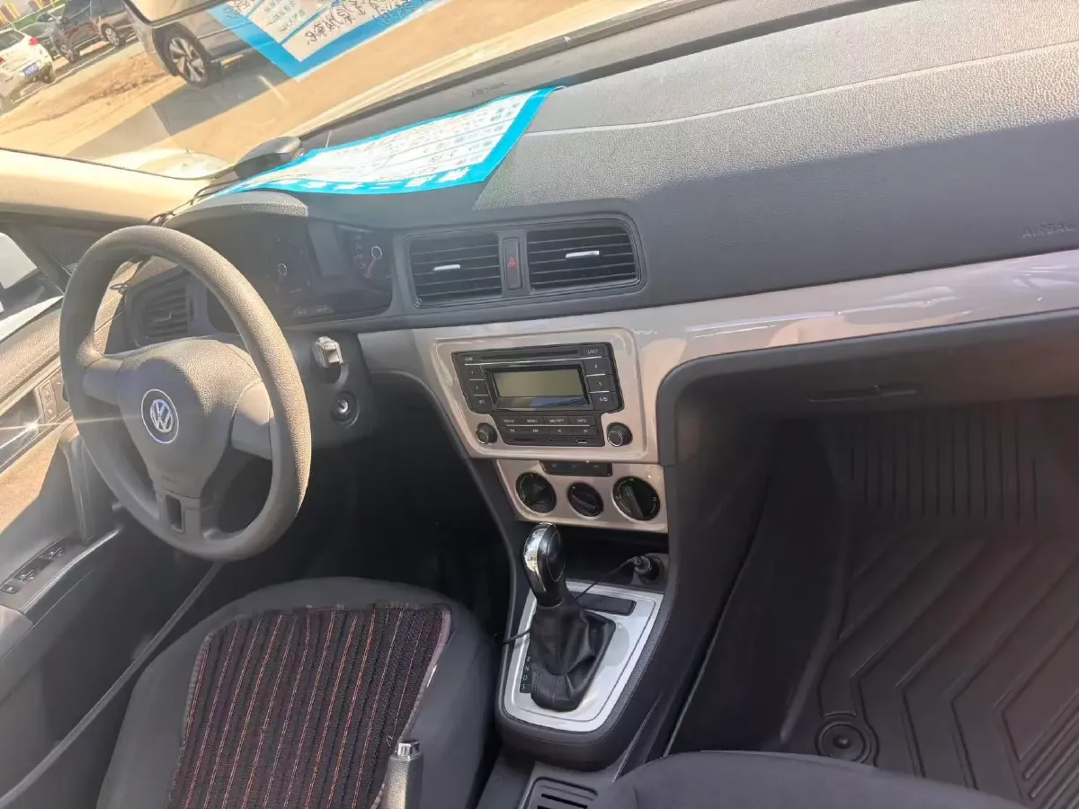 2013 Volkswagen Lavida 1.6L 110HP L4 6AT,autocango,china used car exporter,china ev exporter,chinese used car exporter,chinese used ev exporter