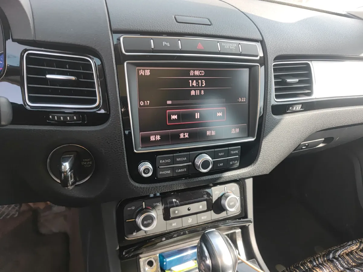 2016 Volkswagen Touareg 3.0T 320HP V6 8AT,autocango,china used car exporter,china ev exporter,chinese used car exporter,chinese used ev exporter