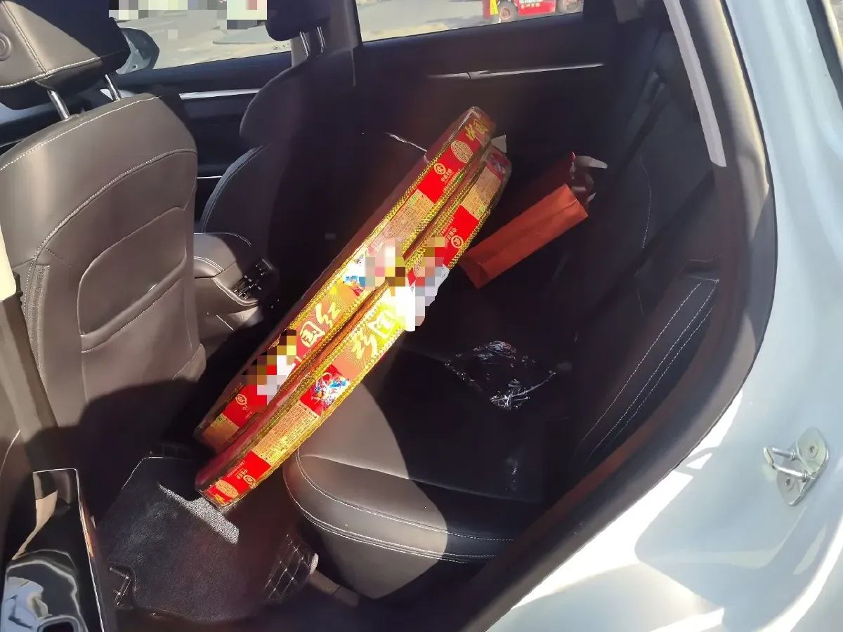 2022 Haval H6 1.5T 184HP L4 7DCT,autocango,china used car exporter,china ev exporter,chinese used car exporter,chinese used ev exporter