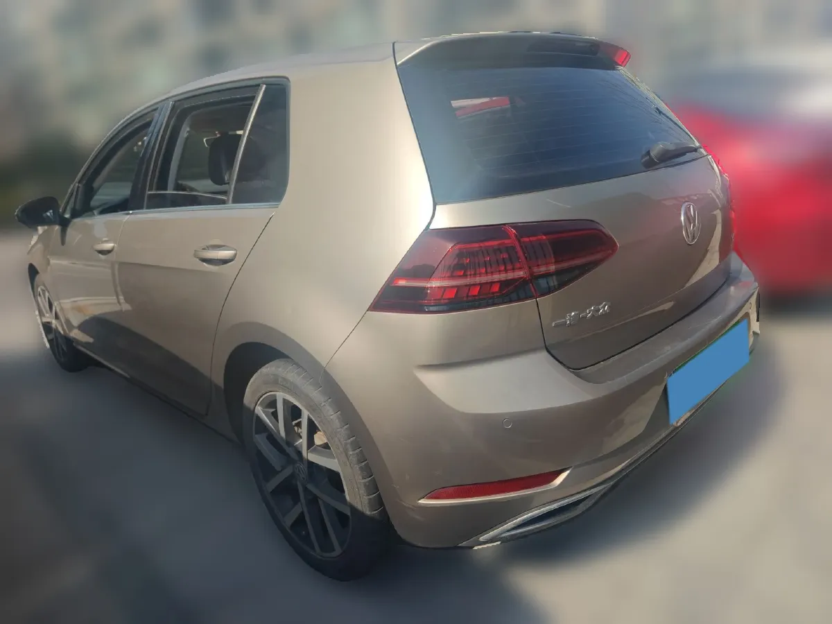 2018 Volkswagen Golf 1.4T 131HP L4 7DCT,autocango,china used car exporter,china ev exporter,chinese used car exporter,chinese used ev exporter
