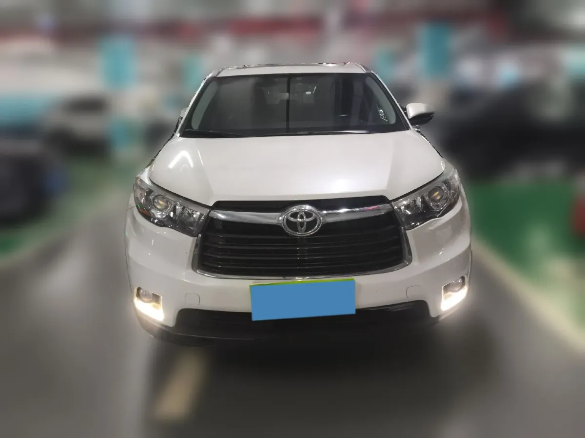 2017 Toyota Highlander 2.0T 220HP L4 6AT,autocango,china used car exporter,china ev exporter,chinese used car exporter,chinese used ev exporter