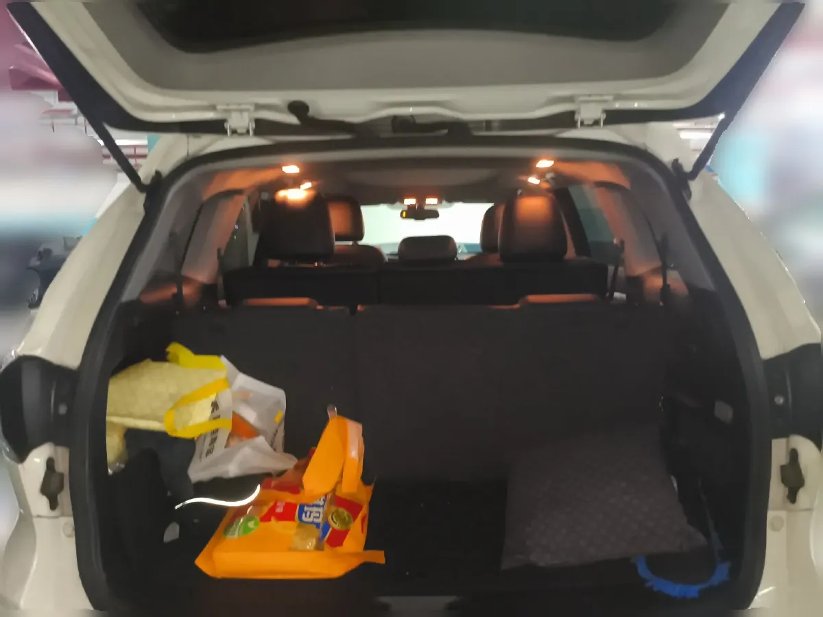 2017 Toyota Highlander 2.0T 220HP L4 6AT,autocango,china used car exporter,china ev exporter,chinese used car exporter,chinese used ev exporter