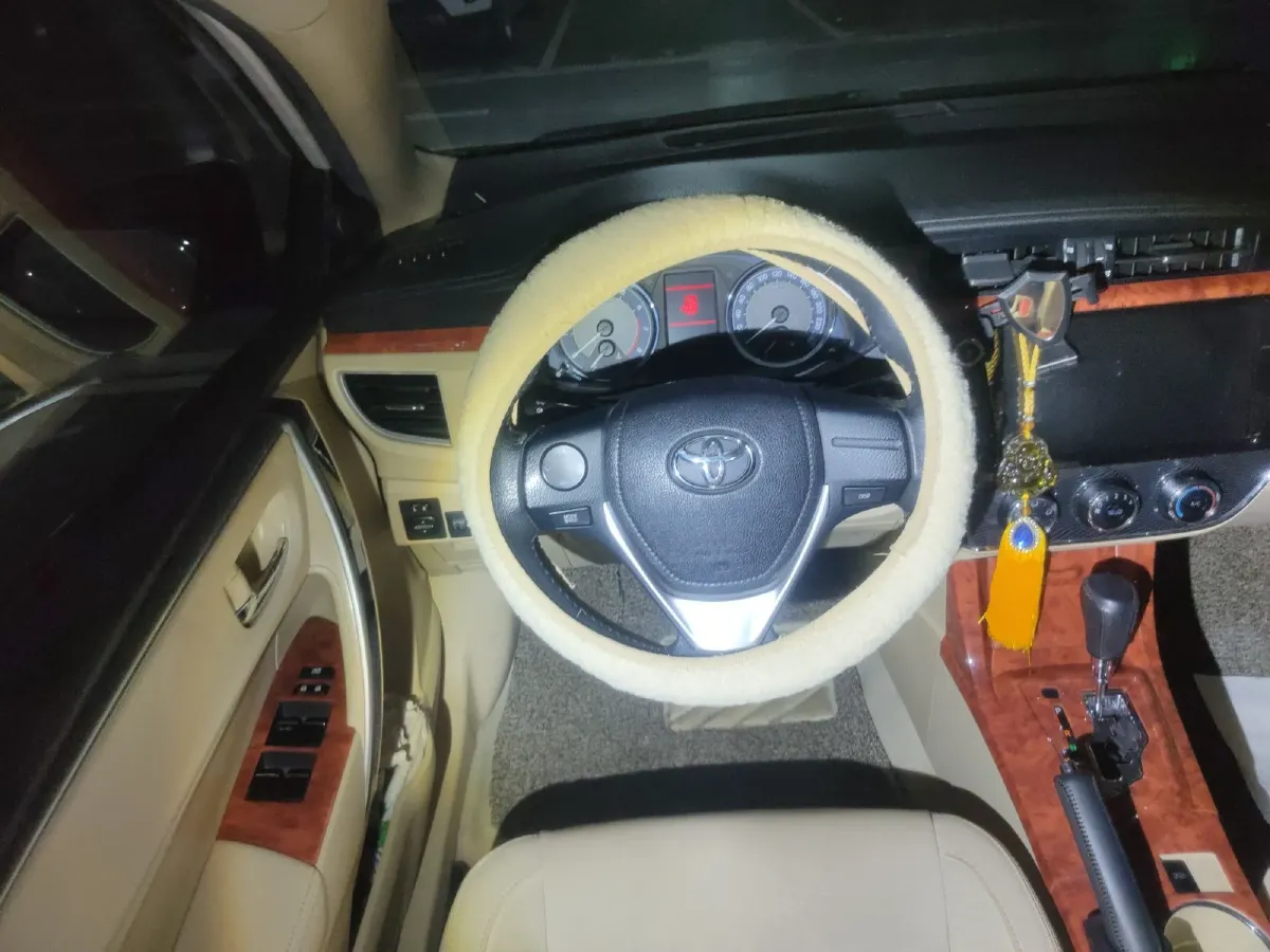 2014 Toyota Corolla 1.6L 122HP L4 CVT,autocango,china used car exporter,china ev exporter,chinese used car exporter,chinese used ev exporter