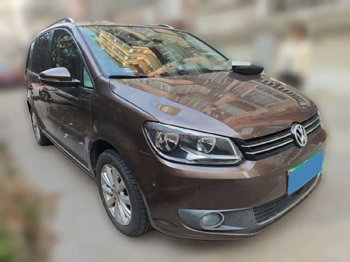 2013 Volkswagen Touran 1.4T 131HP L4 7DCT,autocango,china used car exporter,china ev exporter,chinese used car exporter,chinese used ev exporter