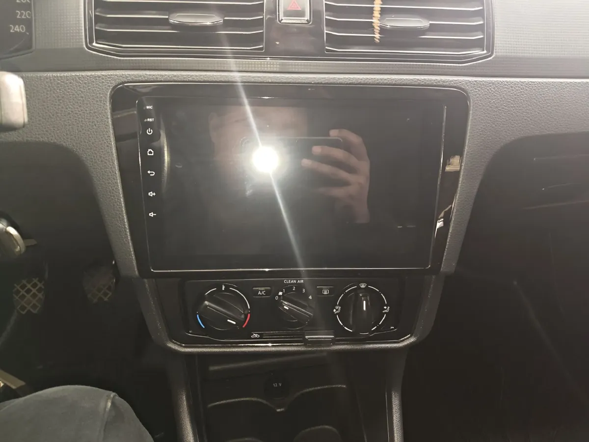 2016 Volkswagen Santana 1.4L 90HP L4 5MT,autocango,china used car exporter,china ev exporter,chinese used car exporter,chinese used ev exporter