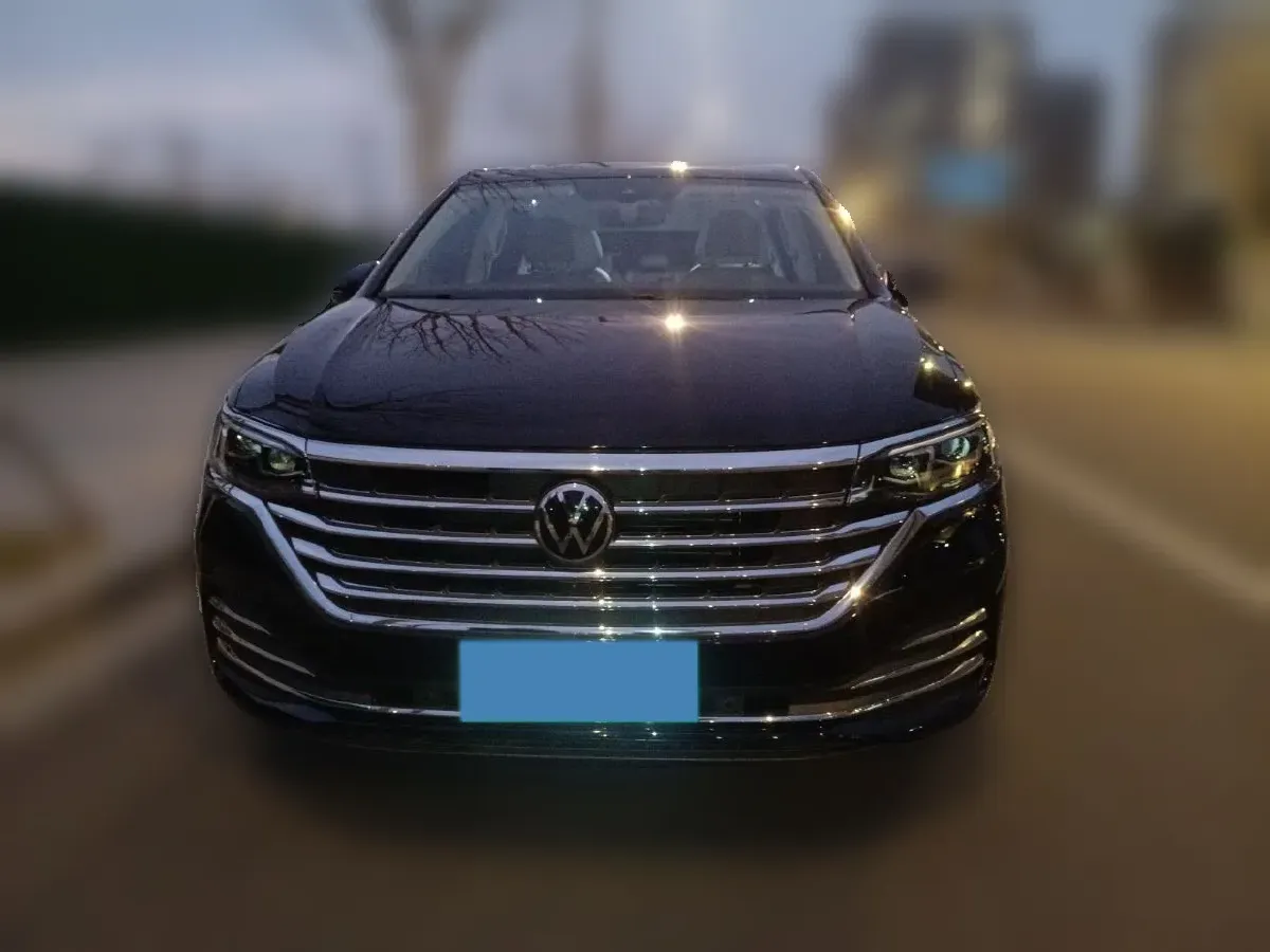 2024 Volkswagen Viloran 2.0T 220HP L4 7DCT,autocango,china used car exporter,china ev exporter,chinese used car exporter,chinese used ev exporter