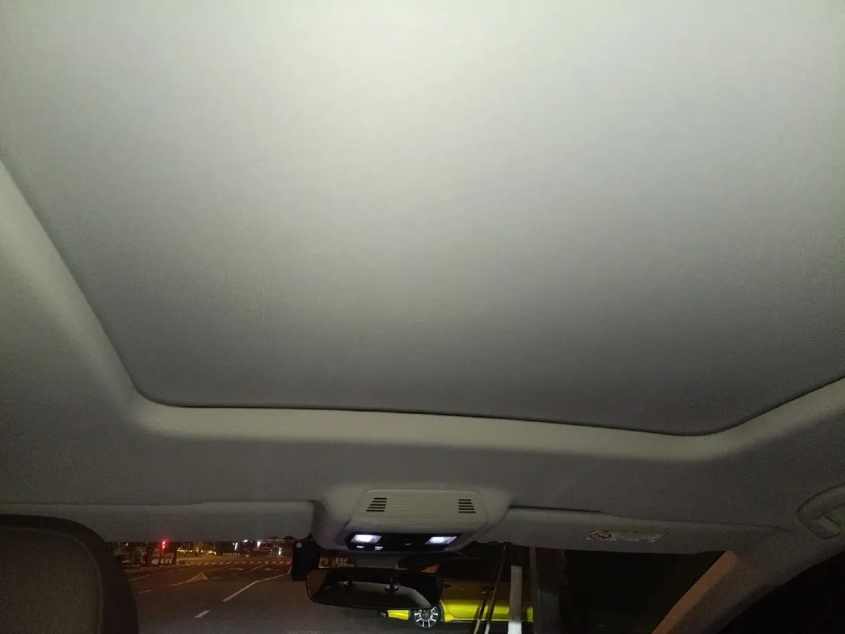 2024 Volkswagen Viloran 2.0T 220HP L4 7DCT,autocango,china used car exporter,china ev exporter,chinese used car exporter,chinese used ev exporter