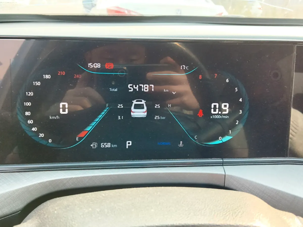 2023 ChangAn Eado 1.4T 160HP L4 7DCT,autocango,china used car exporter,china ev exporter,chinese used car exporter,chinese used ev exporter