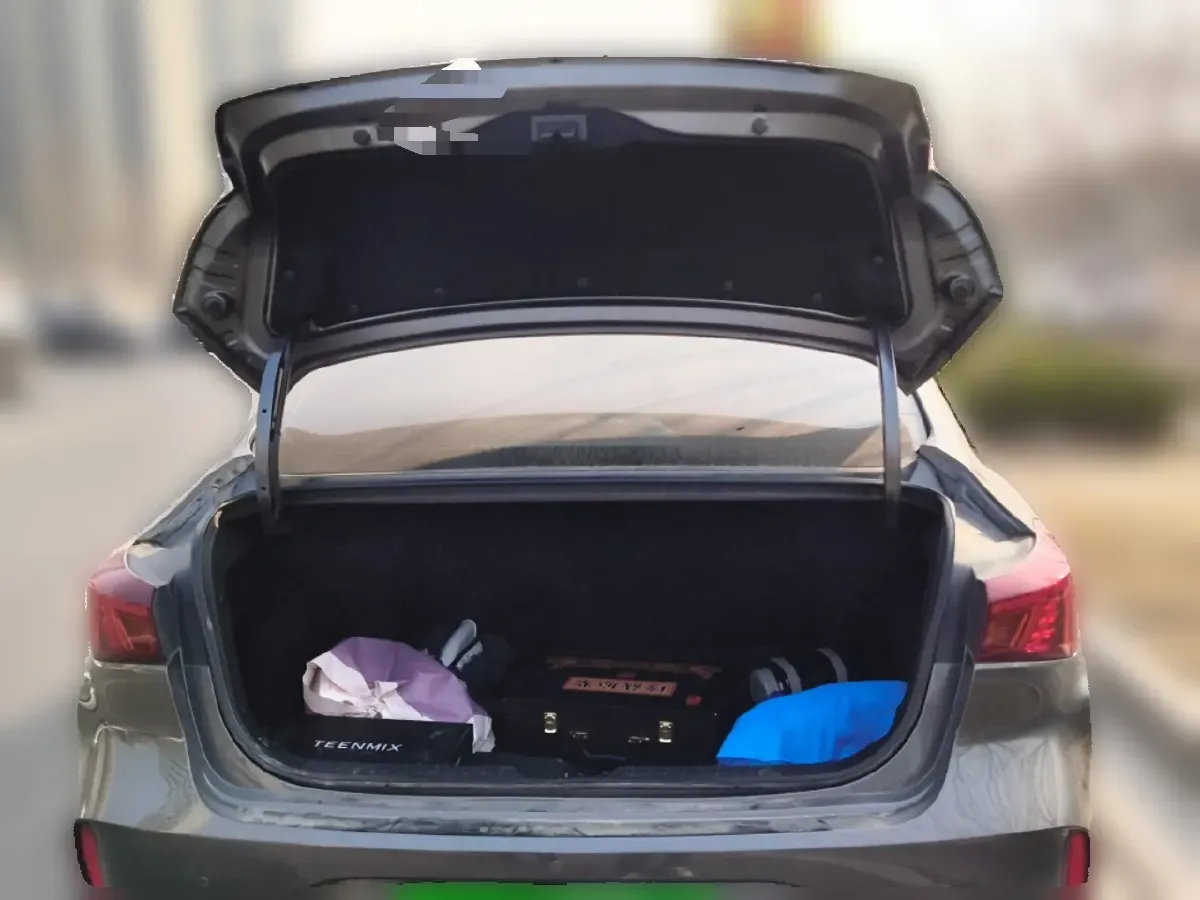 2023 ChangAn Eado 1.4T 160HP L4 7DCT,autocango,china used car exporter,china ev exporter,chinese used car exporter,chinese used ev exporter