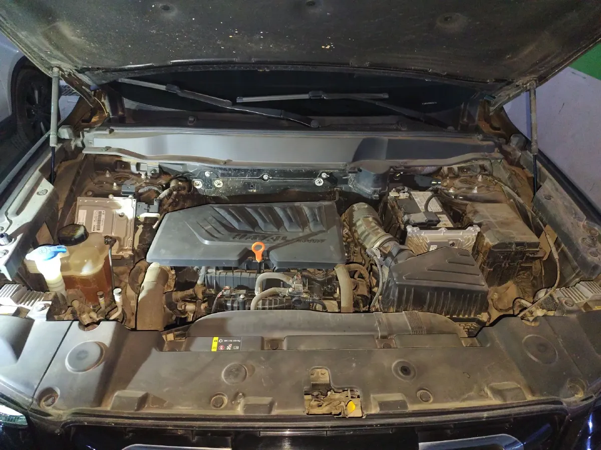 2021 Geely Tugella 2.0T 190HP L4 7DCT,autocango,china used car exporter,china ev exporter,chinese used car exporter,chinese used ev exporter