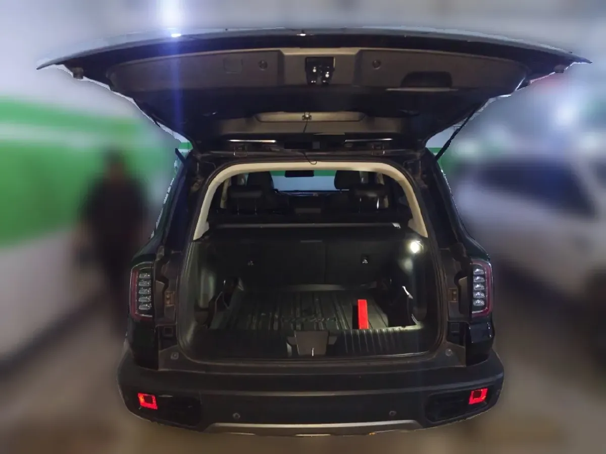 2021 Geely Tugella 2.0T 190HP L4 7DCT,autocango,china used car exporter,china ev exporter,chinese used car exporter,chinese used ev exporter