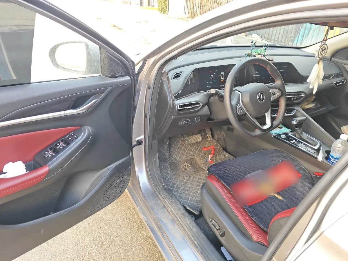 2020 ChangAn Eado 1.4T 158HP L4 7DCT,autocango,china used car exporter,china ev exporter,chinese used car exporter,chinese used ev exporter