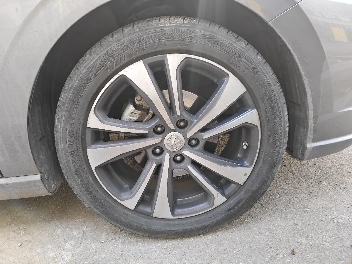 2020 ChangAn Eado 1.4T 158HP L4 7DCT,autocango,china used car exporter,china ev exporter,chinese used car exporter,chinese used ev exporter