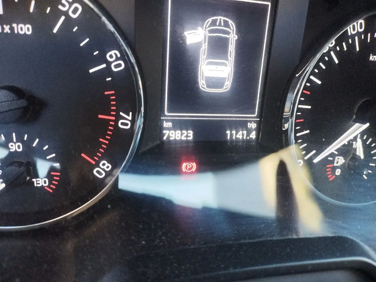 2016 Skoda Octavia 1.6L 110HP L4 5MT,autocango,china used car exporter,china ev exporter,chinese used car exporter,chinese used ev exporter