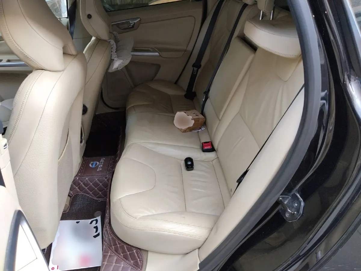 2011 Mercedes-Benz E Class 1.8T 204HP L4 7AT,autocango,china used car exporter,china ev exporter,chinese used car exporter,chinese used ev exporter