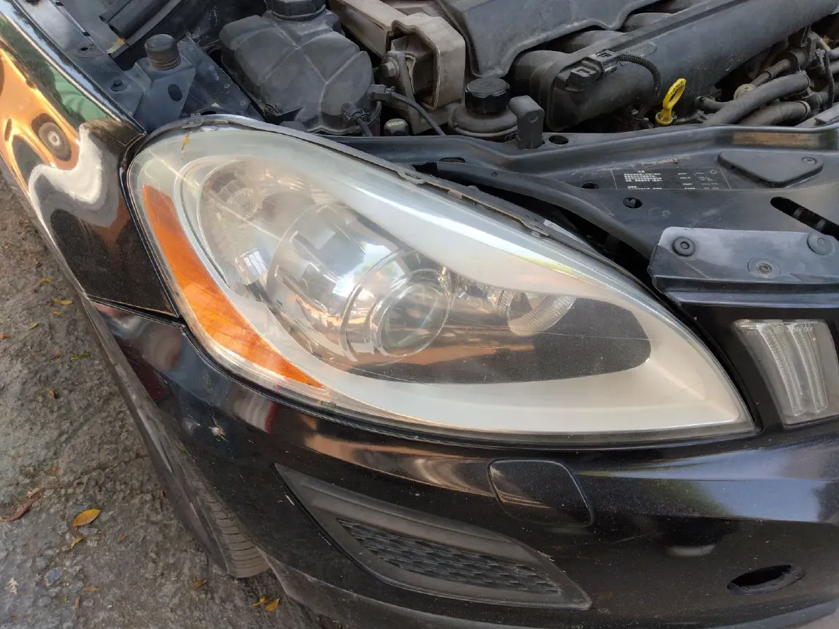 2011 Mercedes-Benz E Class 1.8T 204HP L4 7AT,autocango,china used car exporter,china ev exporter,chinese used car exporter,chinese used ev exporter