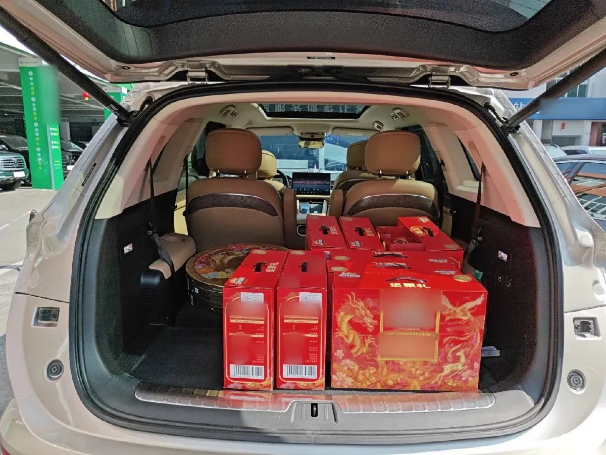 2022 AITO AITO M7 Range Extended 125HP REEV 40KWH,autocango,china used car exporter,china ev exporter,chinese used car exporter,chinese used ev exporter