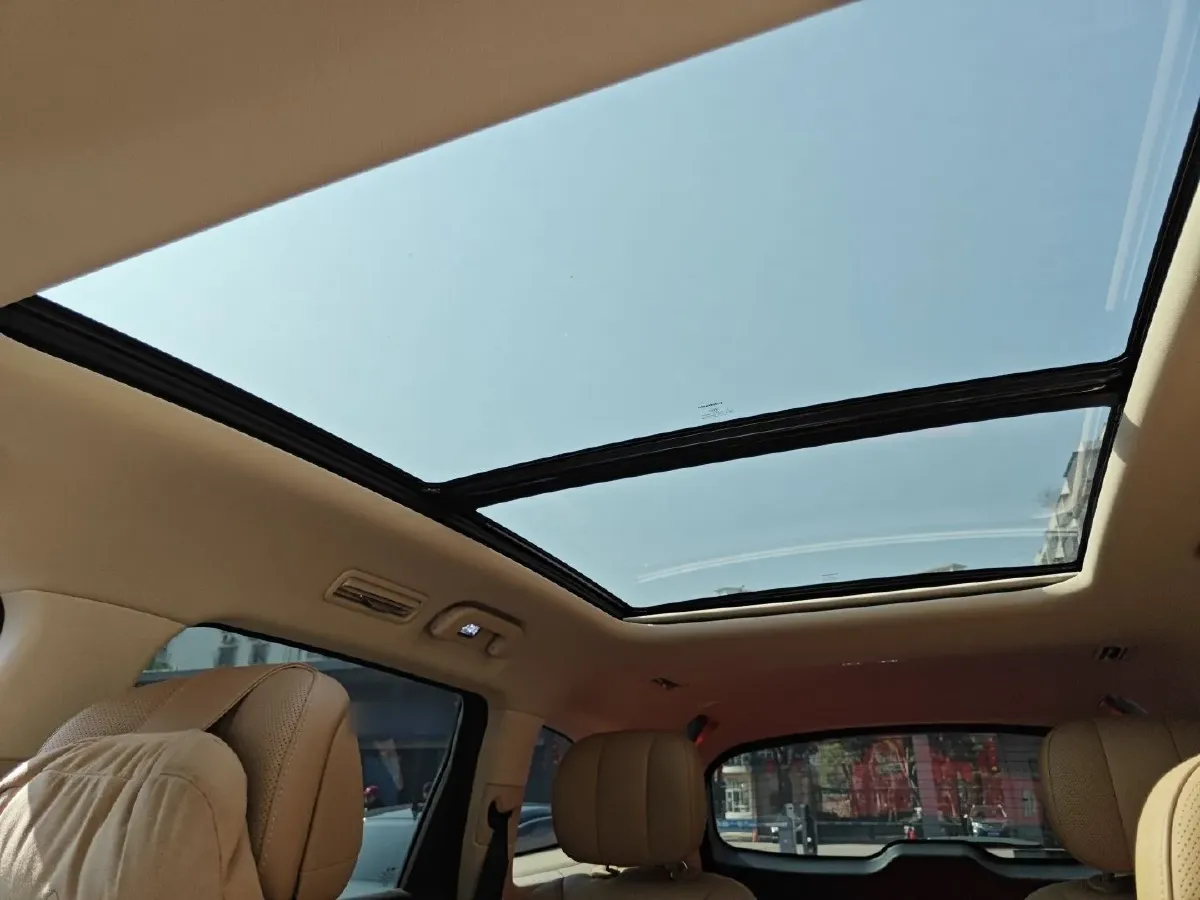 2022 AITO AITO M7 Range Extended 125HP REEV 40KWH,autocango,china used car exporter,china ev exporter,chinese used car exporter,chinese used ev exporter