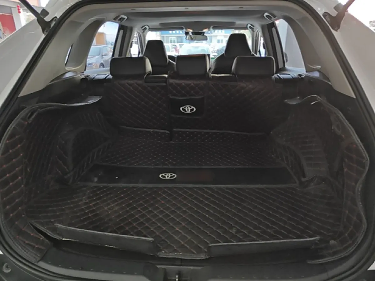 2021 Ford New Era Transit 2.2T 140HP L4 6AMT,autocango,china used car exporter,china ev exporter,chinese used car exporter,chinese used ev exporter