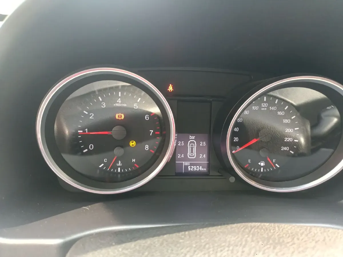 2017 Haval H6 1.5T 150HP L4 6MT,autocango,china used car exporter,china ev exporter,chinese used car exporter,chinese used ev exporter