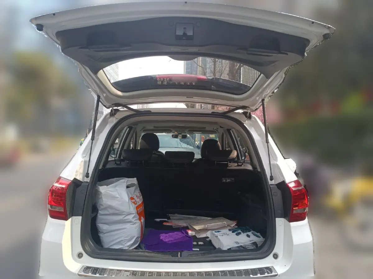 2017 Haval H6 1.5T 150HP L4 6MT,autocango,china used car exporter,china ev exporter,chinese used car exporter,chinese used ev exporter