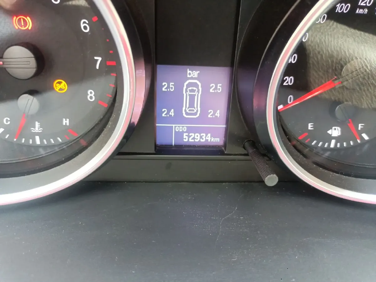 2017 Haval H6 1.5T 150HP L4 6MT,autocango,china used car exporter,china ev exporter,chinese used car exporter,chinese used ev exporter