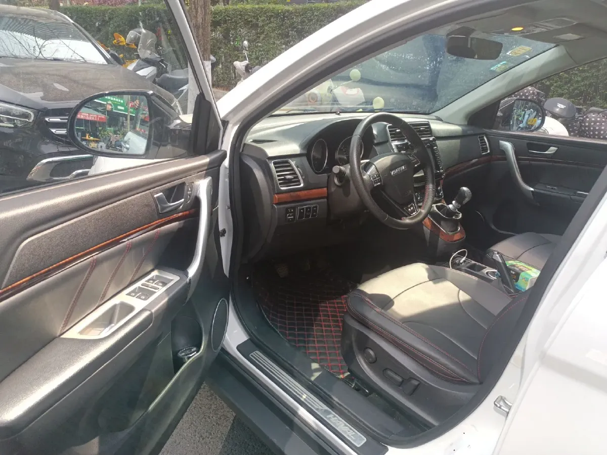 2017 Haval H6 1.5T 150HP L4 6MT,autocango,china used car exporter,china ev exporter,chinese used car exporter,chinese used ev exporter