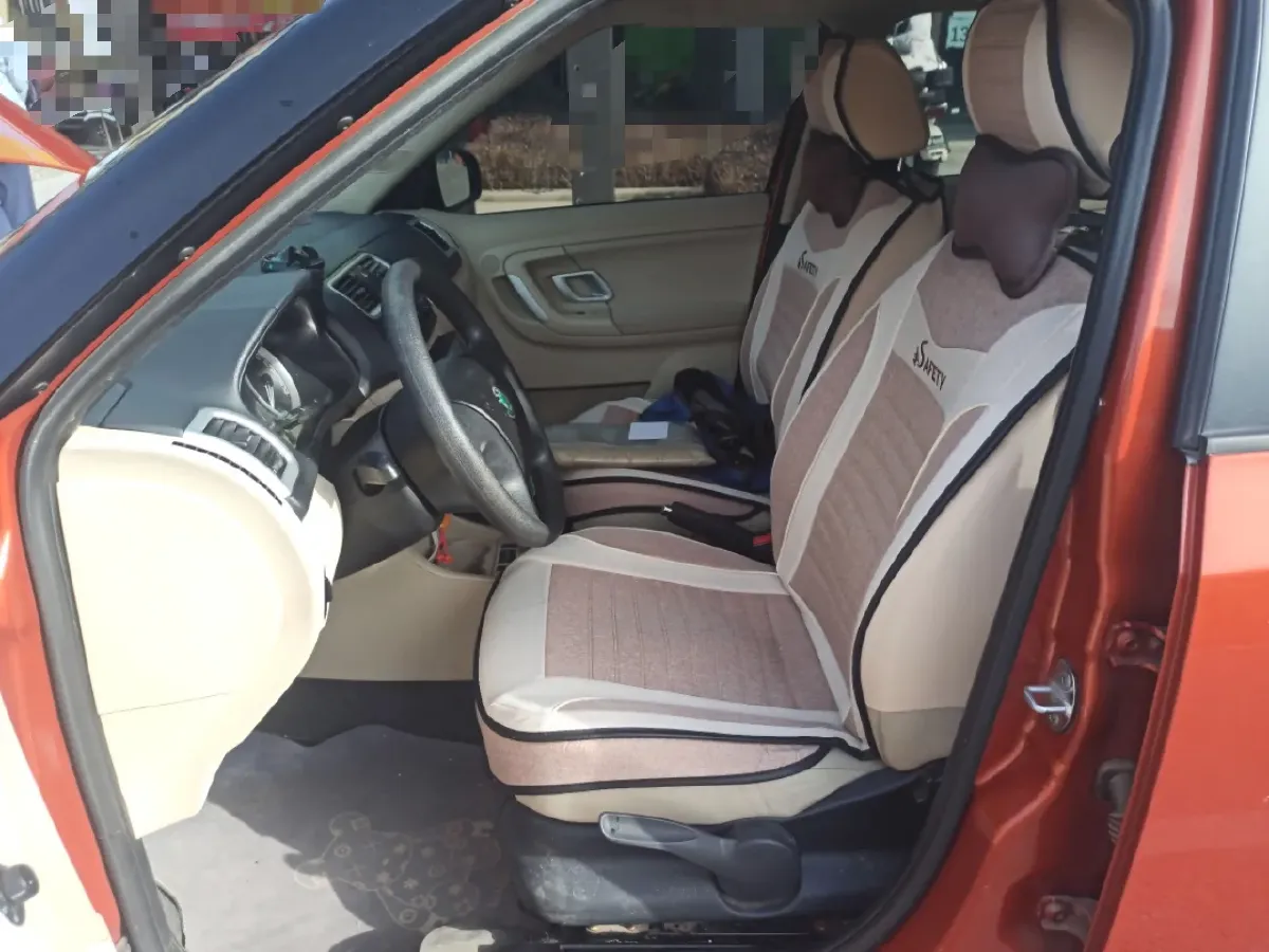 2011 Skoda Fabia 1.6L 105HP L4 6AT,autocango,china used car exporter,china ev exporter,chinese used car exporter,chinese used ev exporter