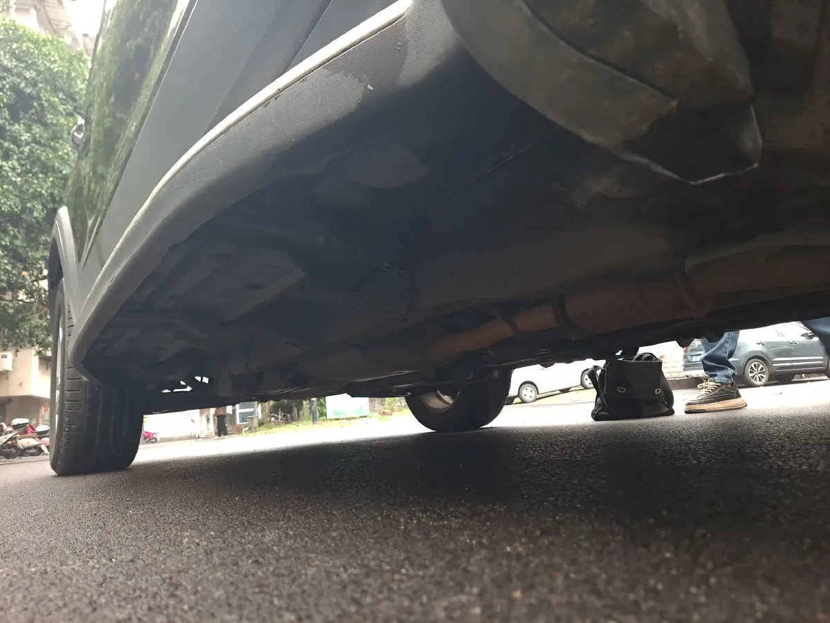 2015 Chevrolet Captiva 2.4L 167HP L4 6AT,autocango,china used car exporter,china ev exporter,chinese used car exporter,chinese used ev exporter