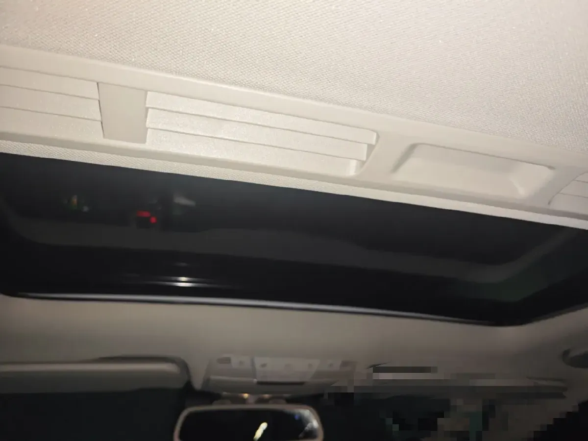 2017 Mercedes-Benz C Class 1.6T 156HP L4 9AT,autocango,china used car exporter,china ev exporter,chinese used car exporter,chinese used ev exporter