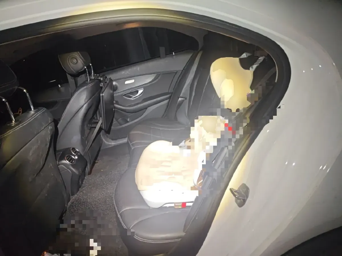 2017 Mercedes-Benz C Class 1.6T 156HP L4 9AT,autocango,china used car exporter,china ev exporter,chinese used car exporter,chinese used ev exporter