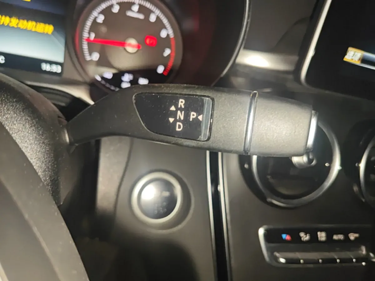 2017 Mercedes-Benz C Class 1.6T 156HP L4 9AT,autocango,china used car exporter,china ev exporter,chinese used car exporter,chinese used ev exporter