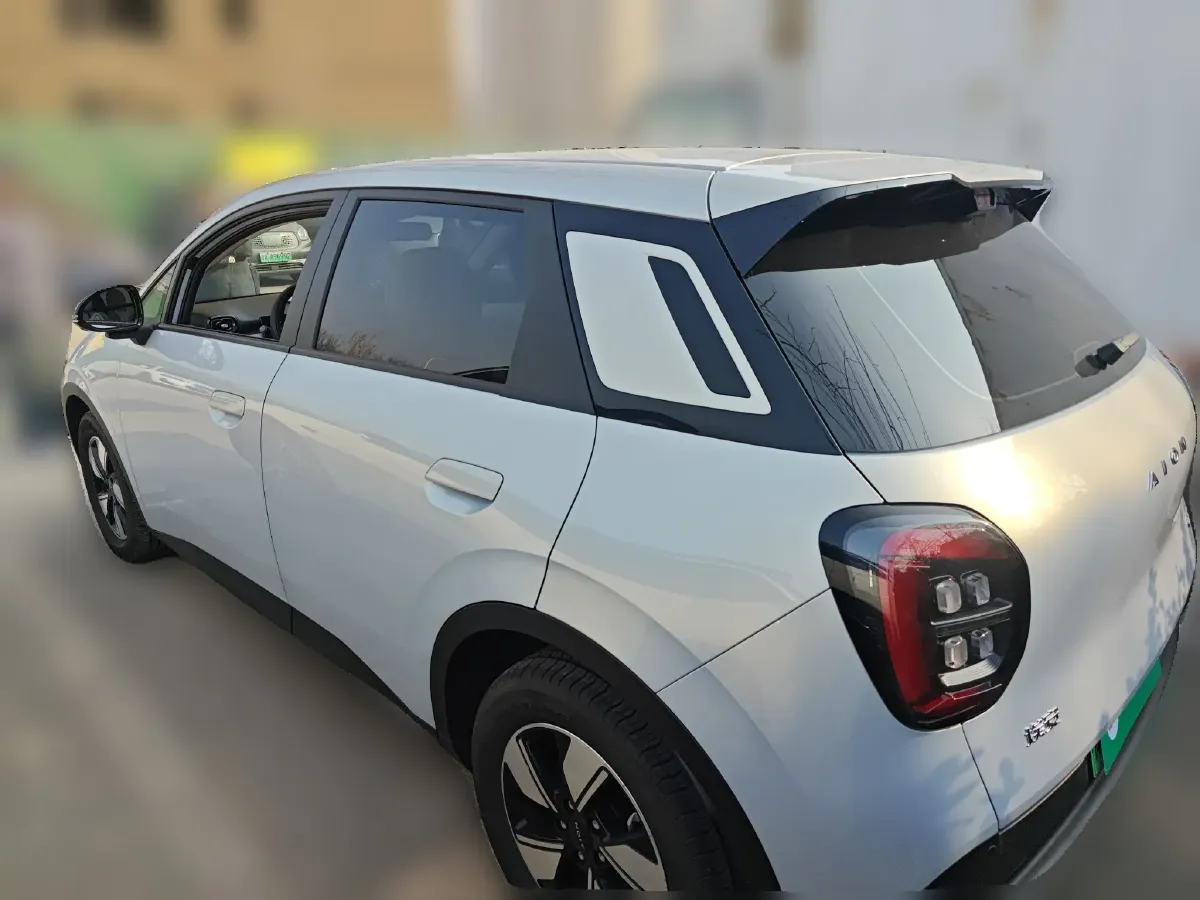 2025 Aion AION UT BEV 44.257/44.12/44.133KWH,autocango,china used car exporter,china ev exporter,chinese used car exporter,chinese used ev exporter